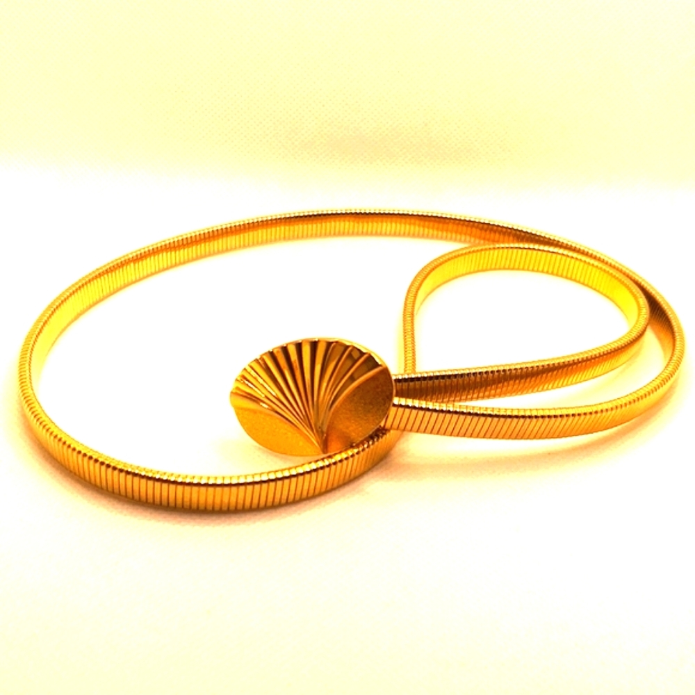 Vintage 1980's Gold plated stretch belt
